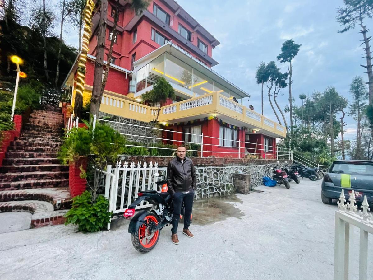 Mount Everest Hotel & Resort นาการ์ก็อต ภายนอก รูปภาพ