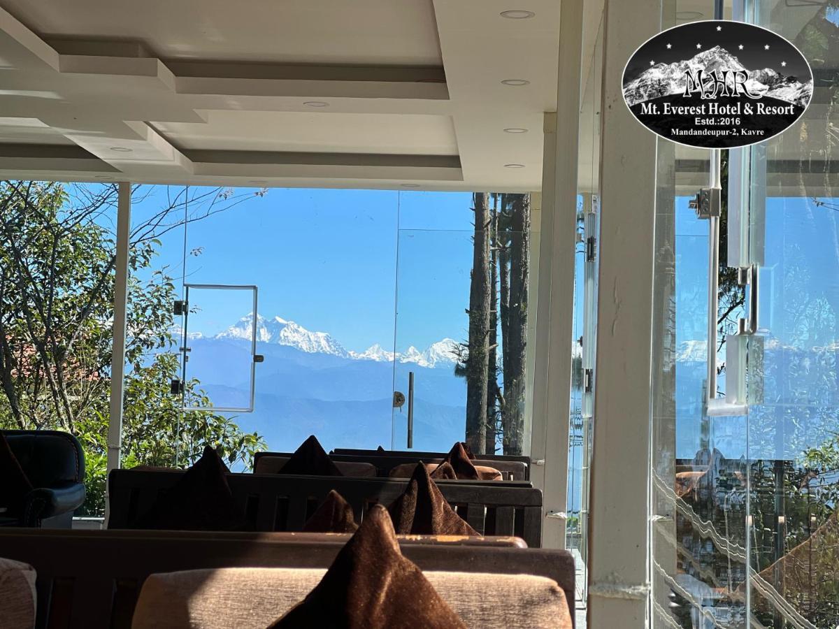 Mount Everest Hotel & Resort นาการ์ก็อต ภายนอก รูปภาพ